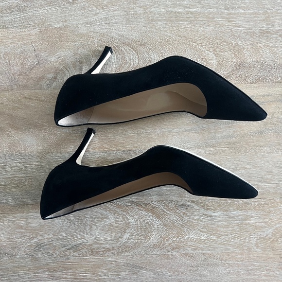 Manolo Blahnik Black Heels - Picture 7 of 16